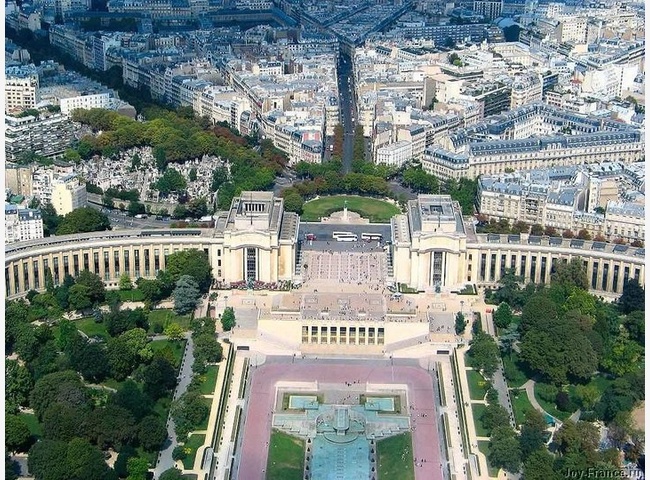 Лион Лион
